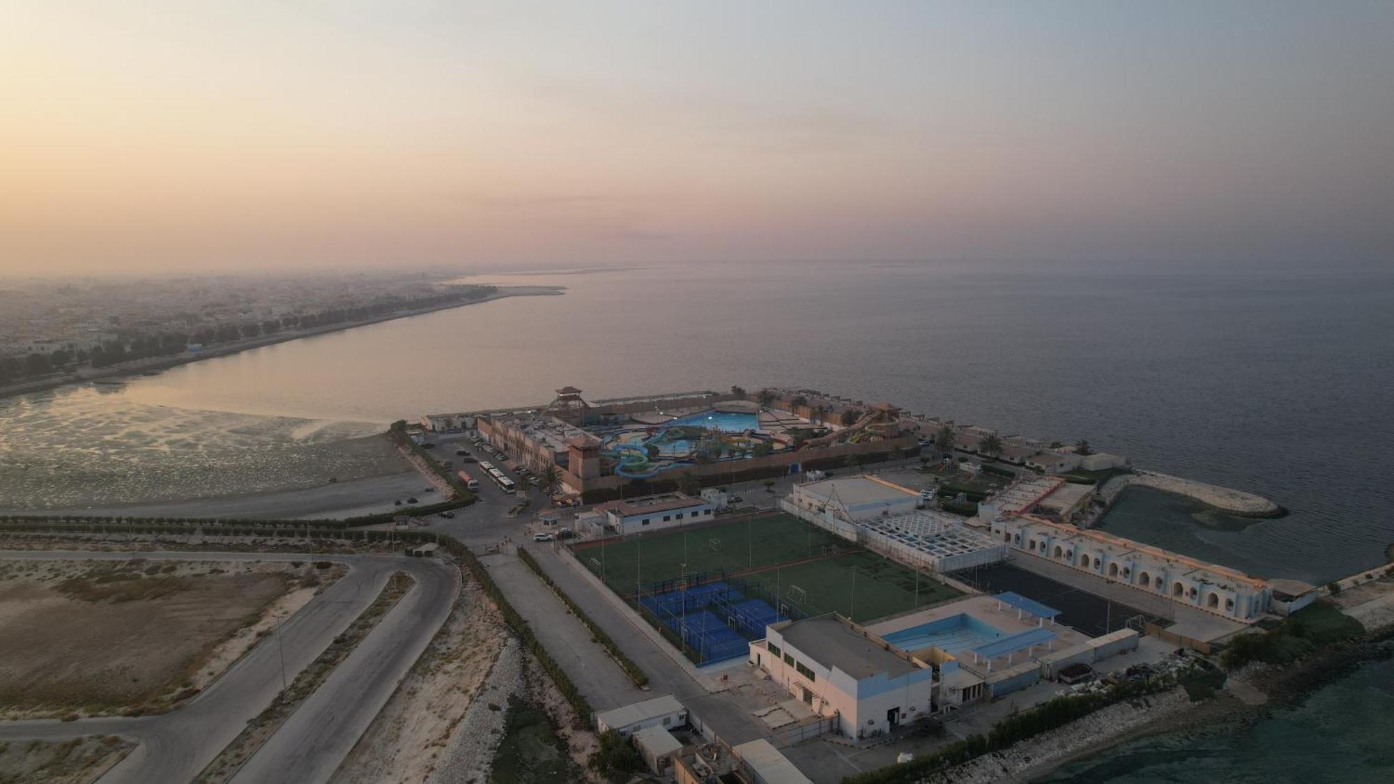 Sea Club Resort Dammam Extérieur photo
